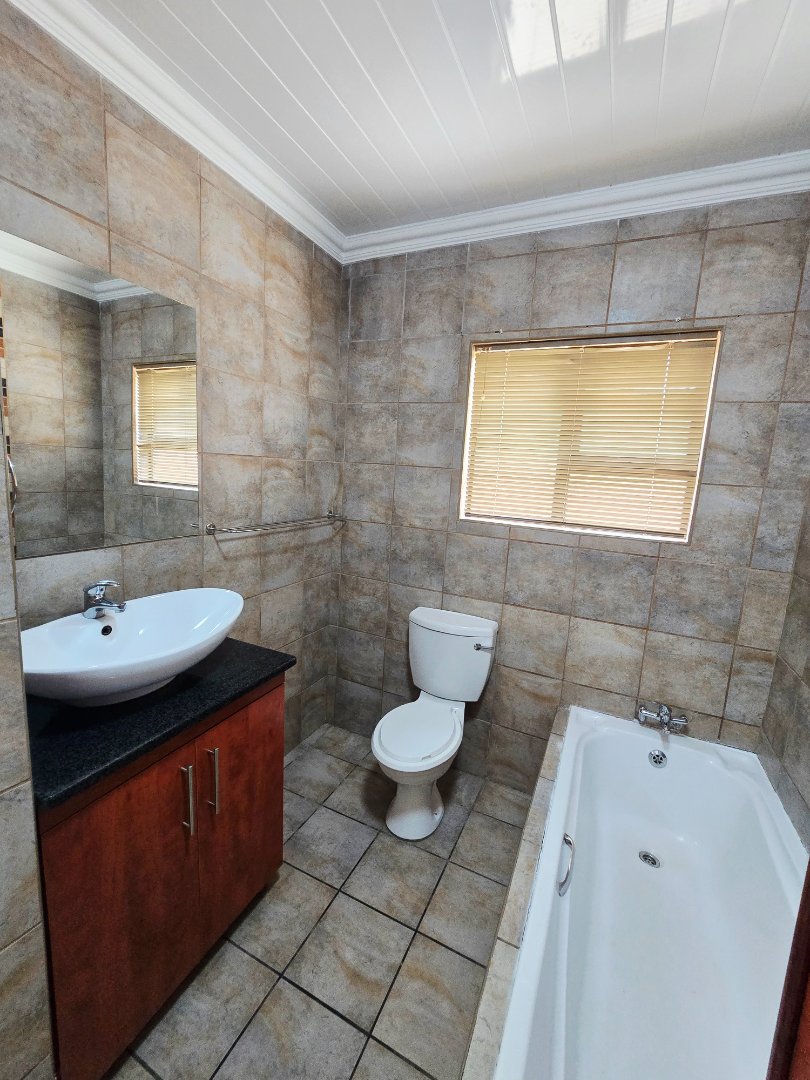 2 Bedroom Property for Sale in Wilkoppies North West